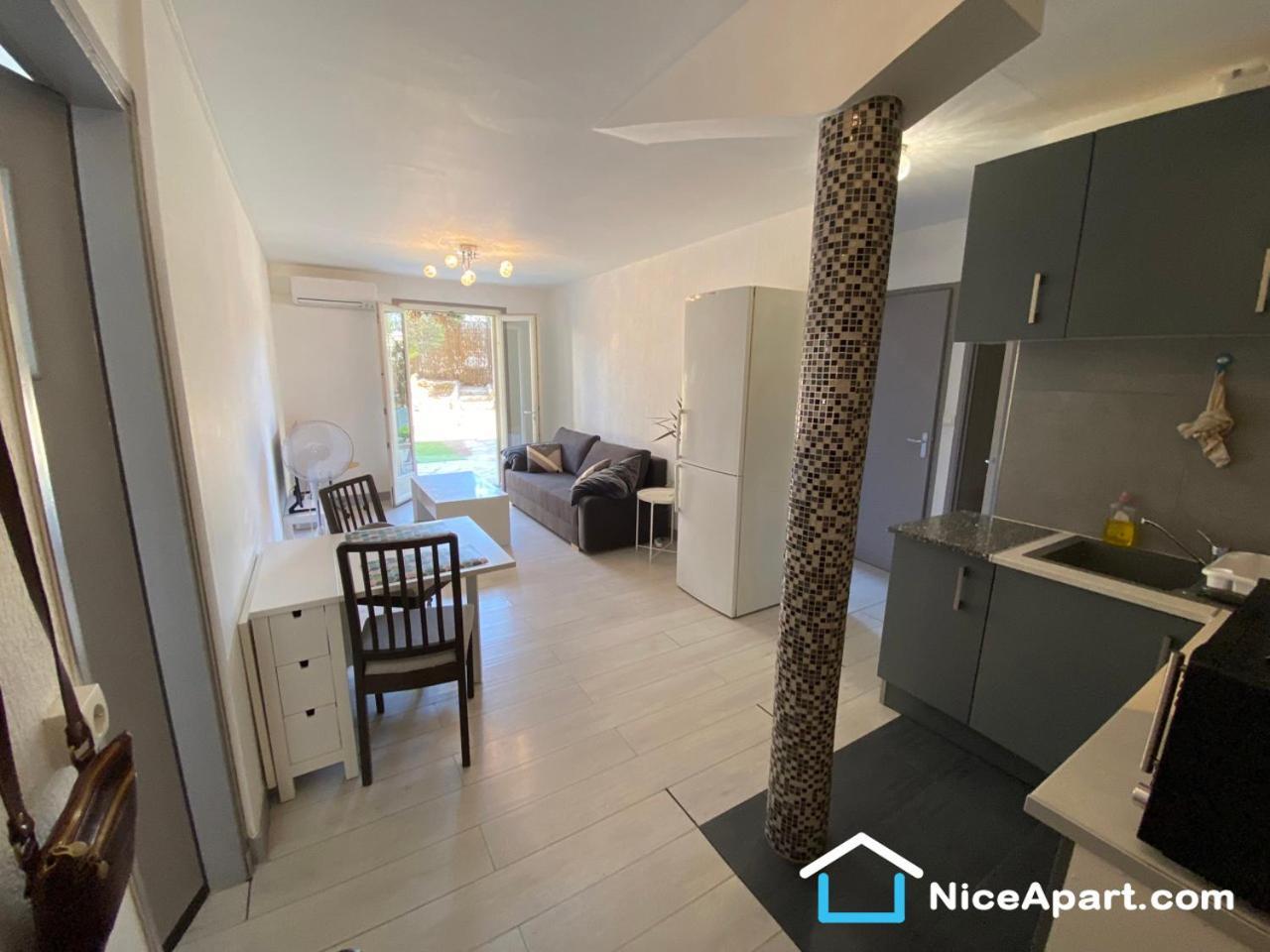 Hillside With 100 Sqm Private Garden