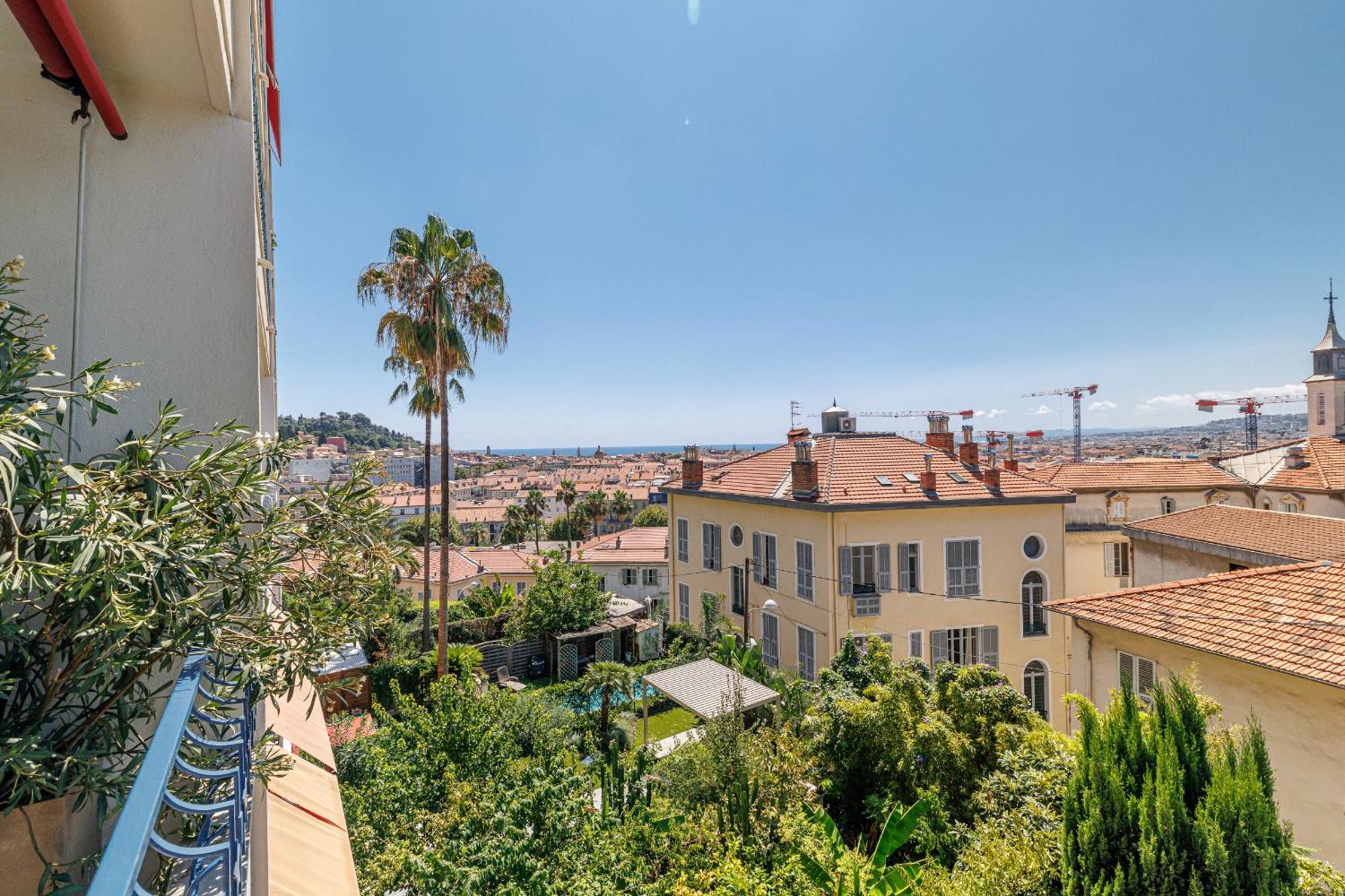 Apartment Quiet & Open View - 1 Bdr Large Terrace Nice