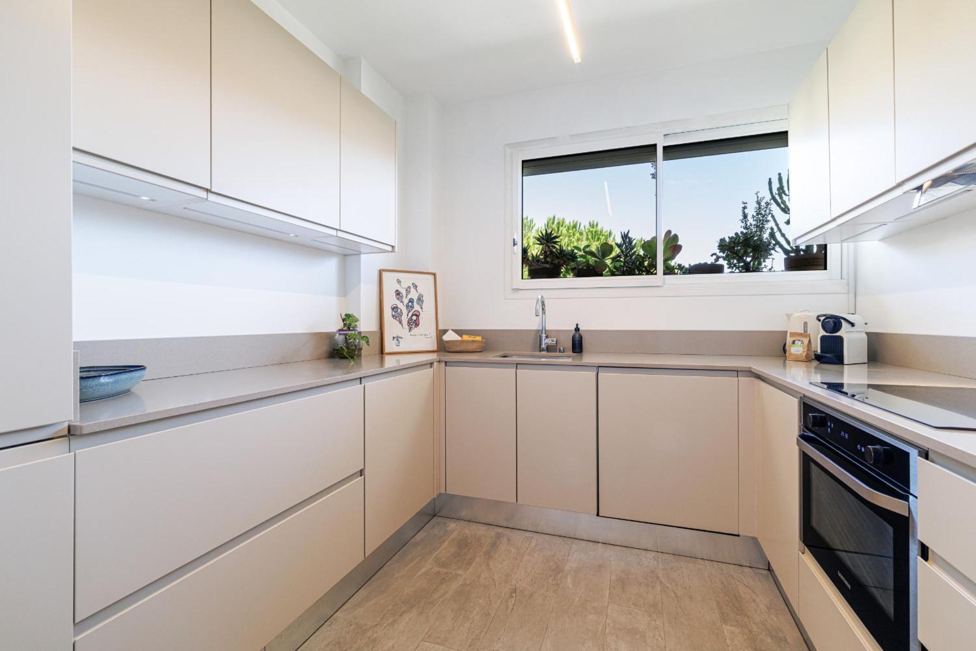 Quiet & Open View - 1 Bdr Large Terrace * Nice