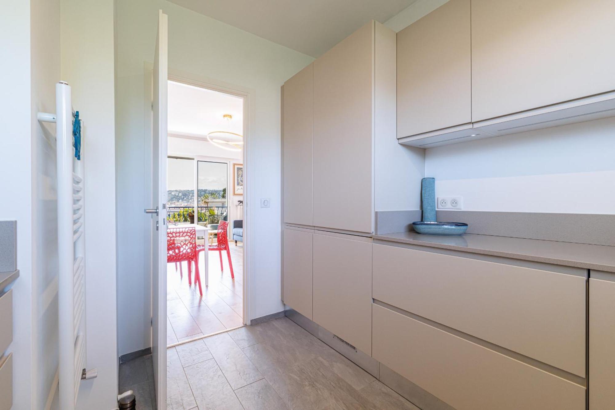 Quiet & Open View - 1 Bdr Large Terrace Apartment Nice