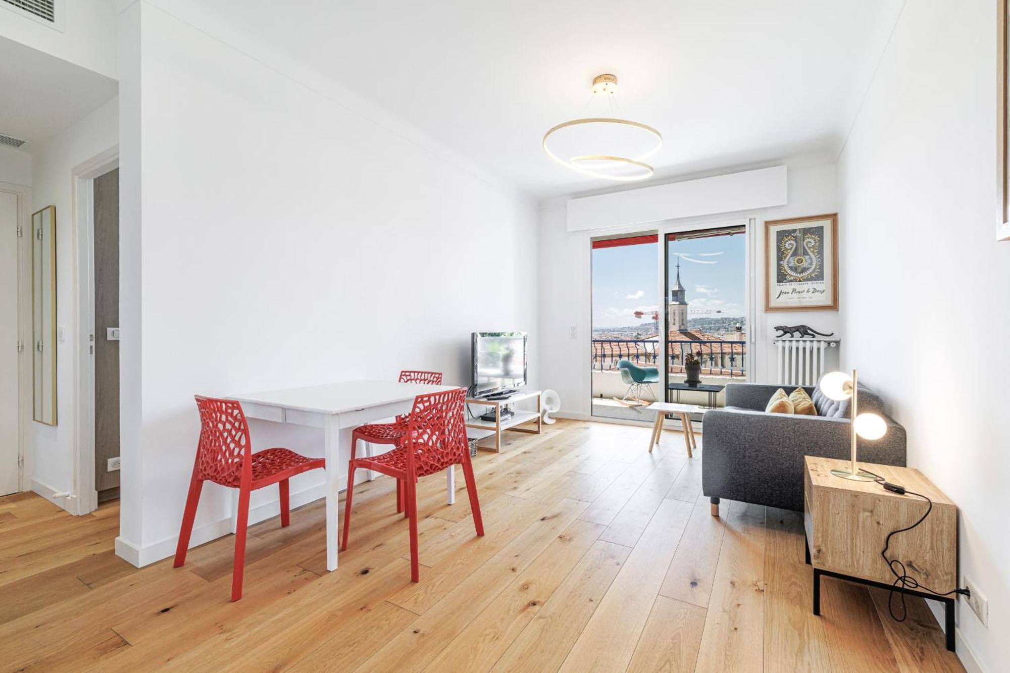 Quiet & Open View - 1 Bdr Large Terrace Nice