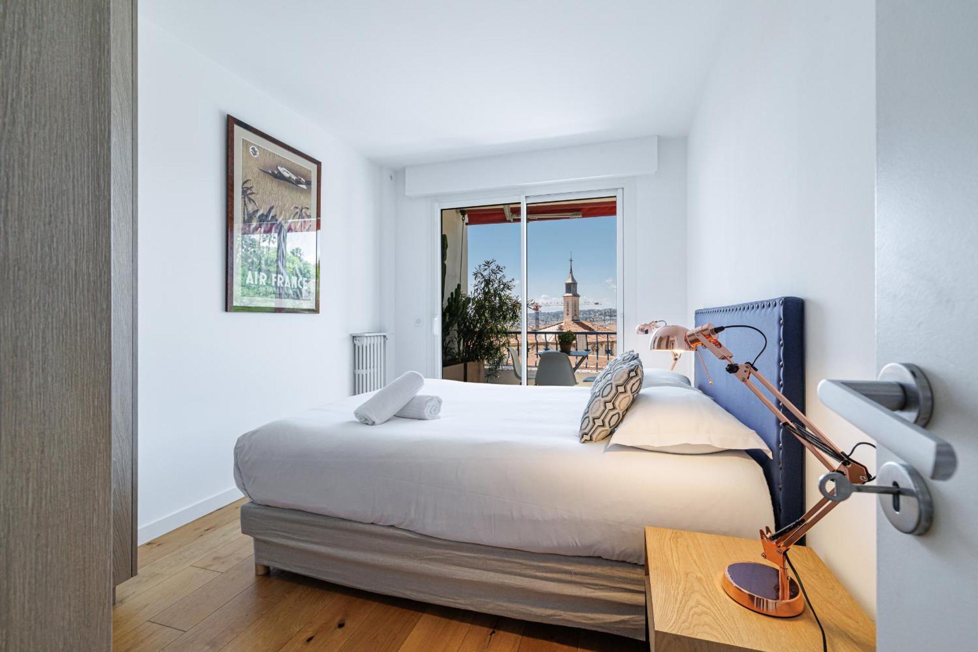 Quiet & Open View - 1 Bdr Large Terrace Apartment Nice