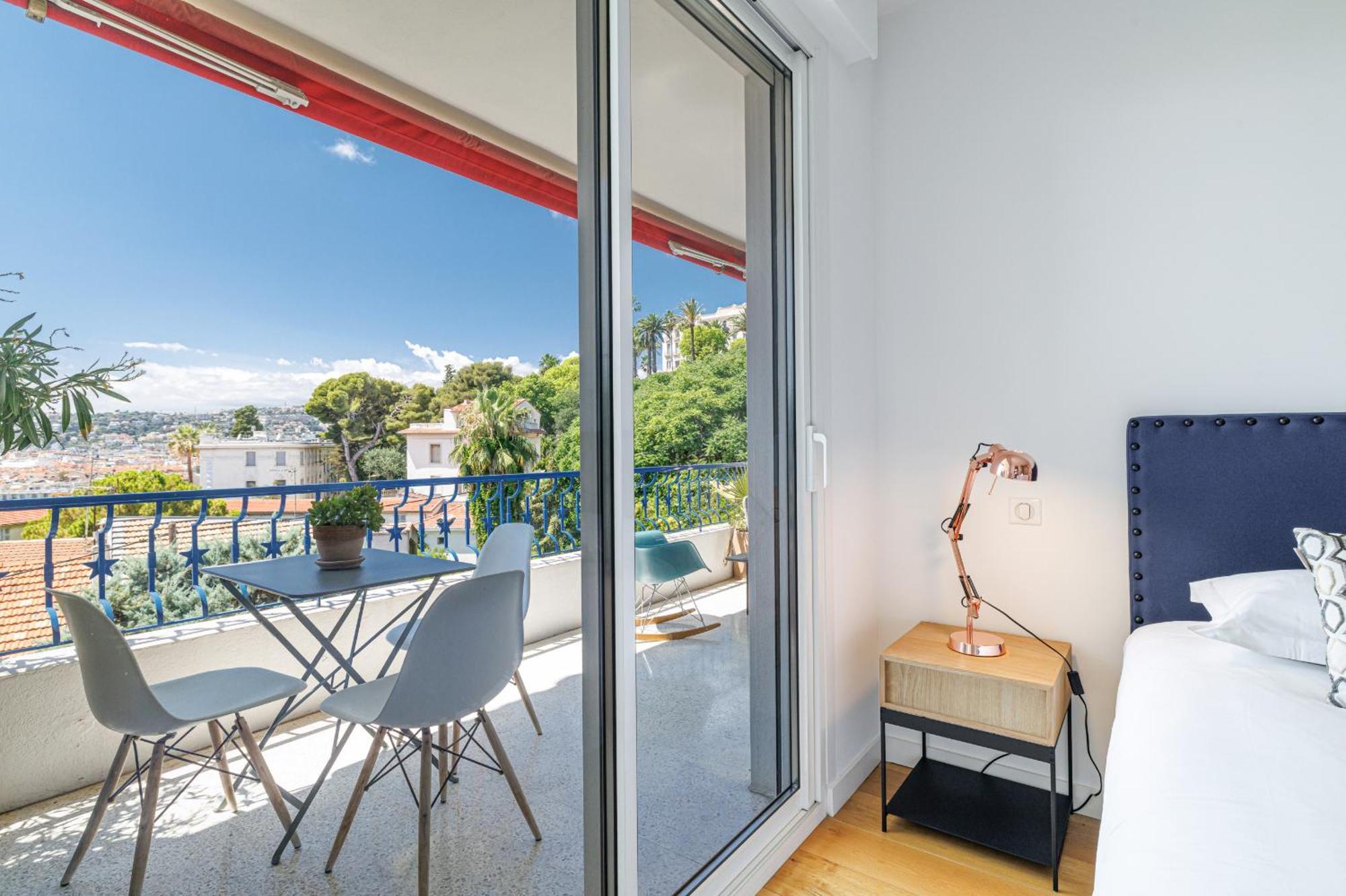 Quiet & Open View - 1 Bdr Large Terrace Apartment *