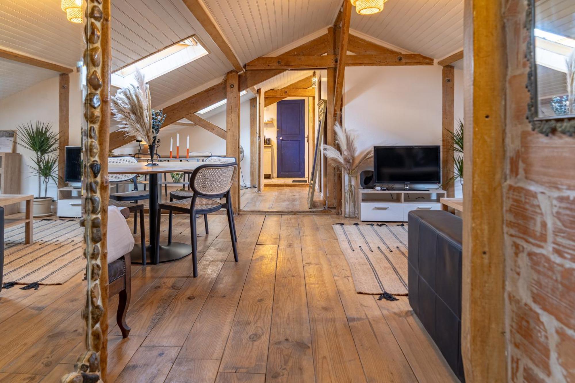 Appart' Cosy Sur Les Toits Du Coeur De - Clim * Nice