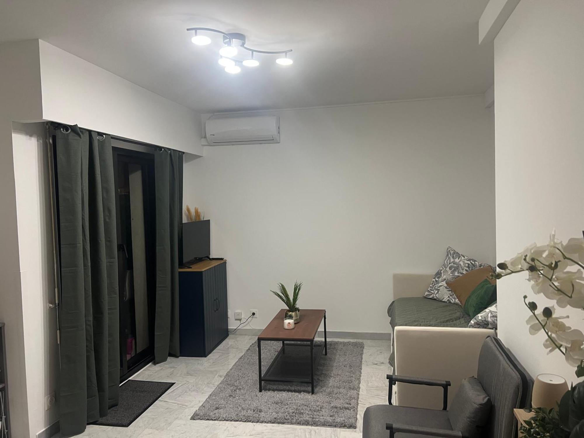 Apartment Grand Pret De La !