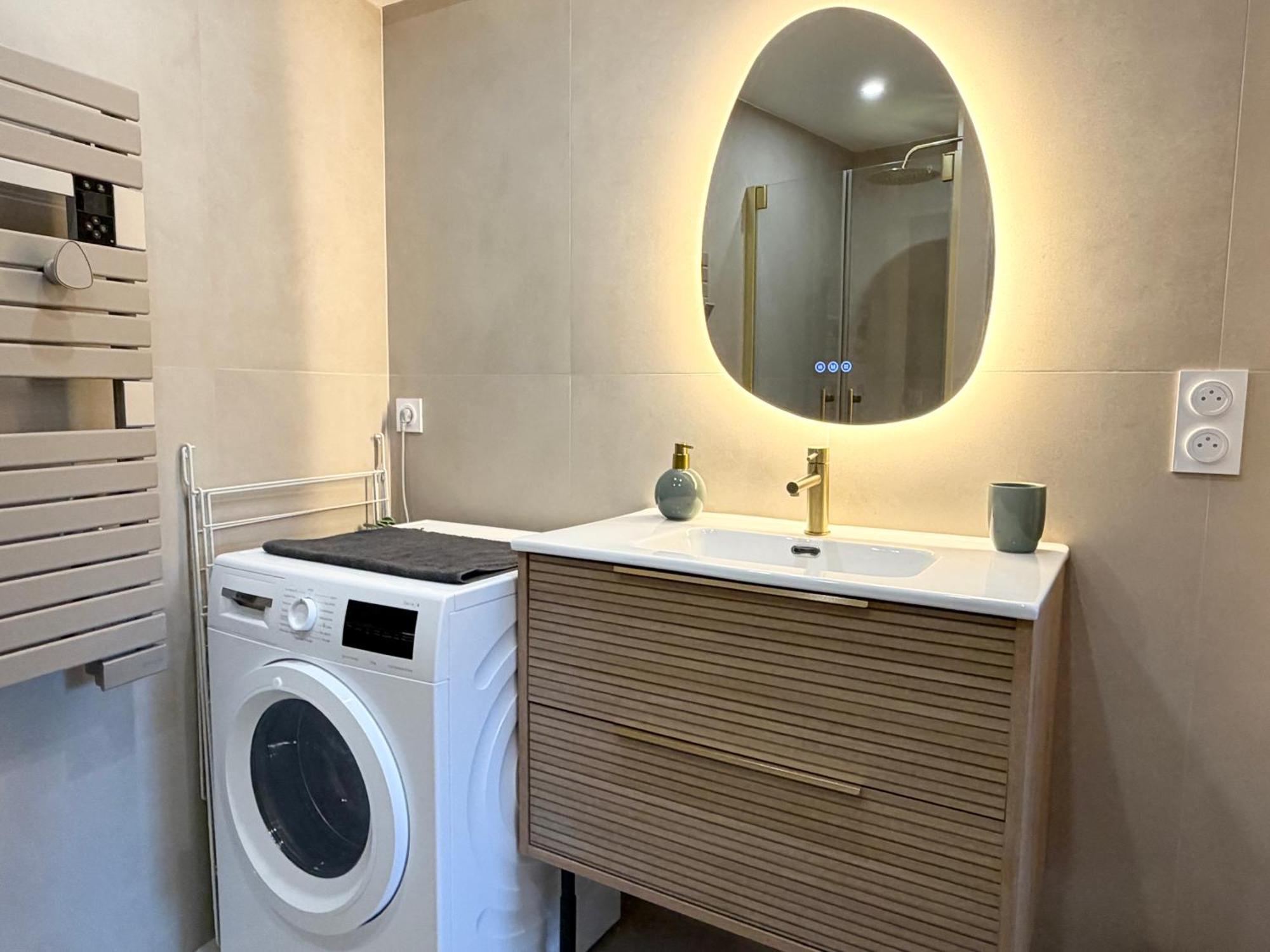 2p Neuf Avec Terrasse, Proche Apartment *