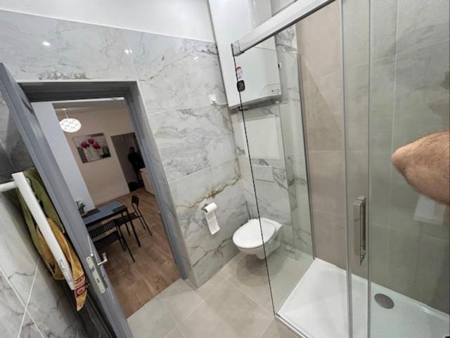 Au Coeur Du Vieux Nice, Superbe Refait A Neuf Apartment