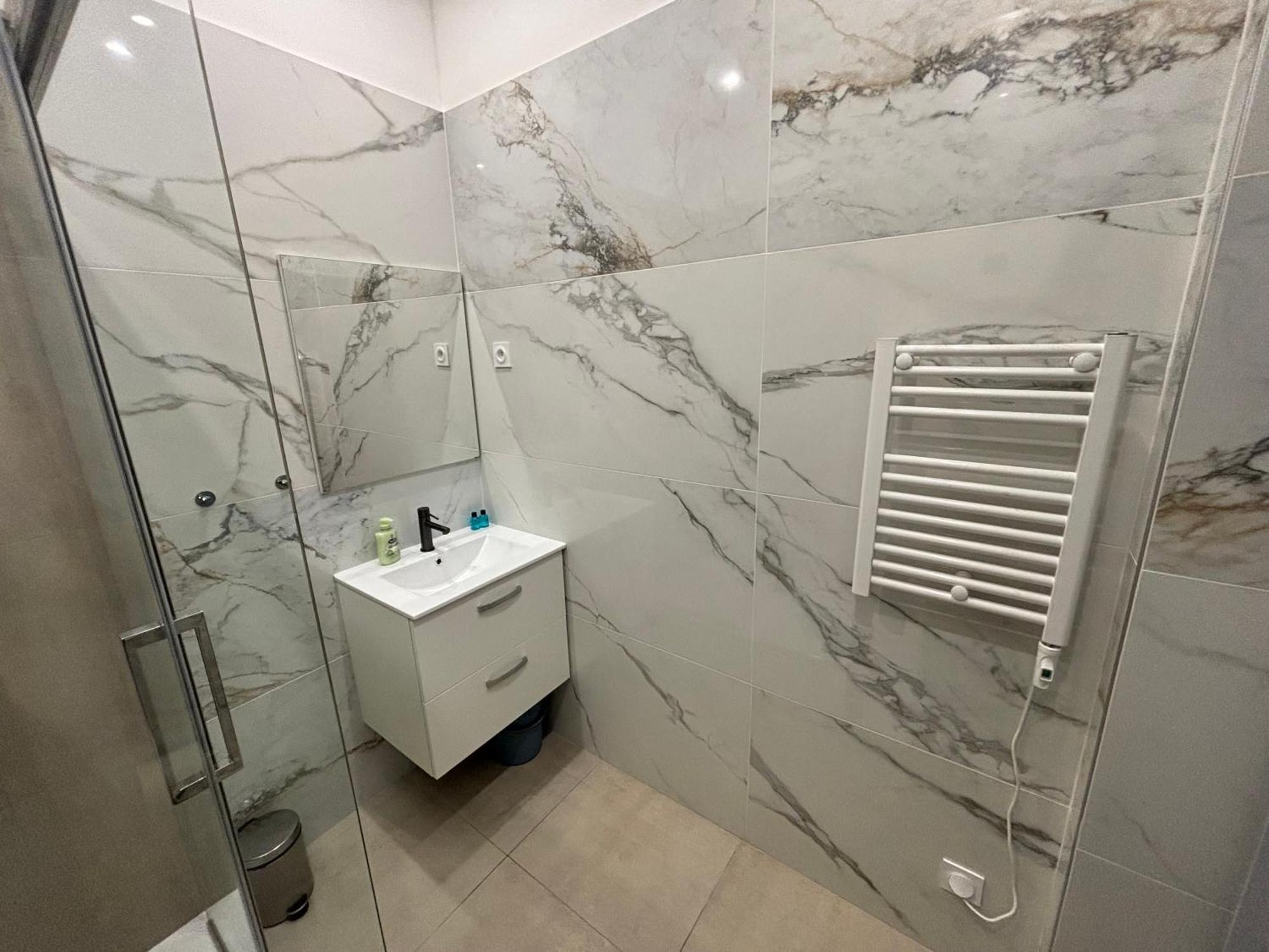 Apartment Au Coeur Du Vieux Nice, Superbe Refait A Neuf Nice