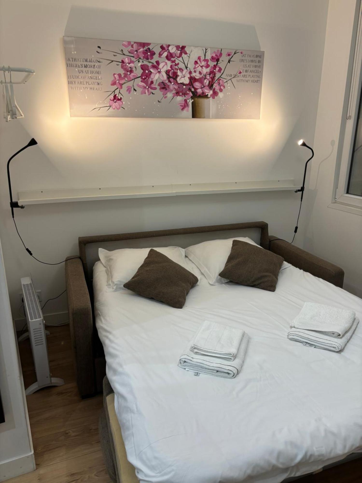 Au Coeur Du Vieux Nice, Superbe Refait A Neuf Nice