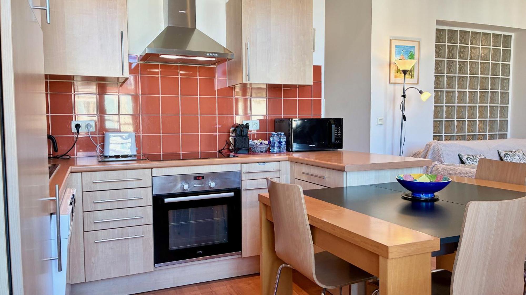 Riviera: Seaside Elegance On Promenade Des