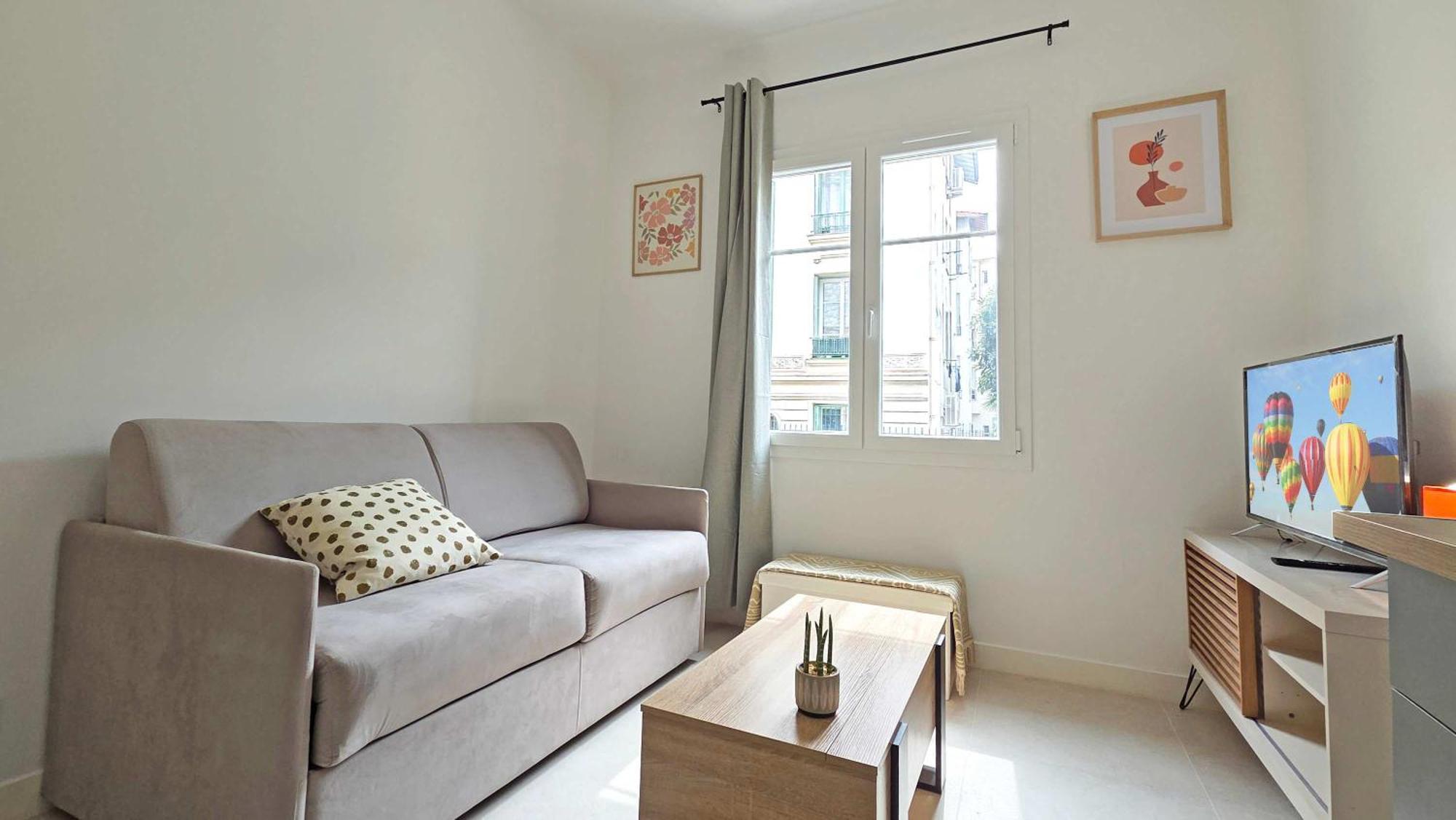 Apartment Lx149 Lumineux Fonctionnel - Bail Mobilite