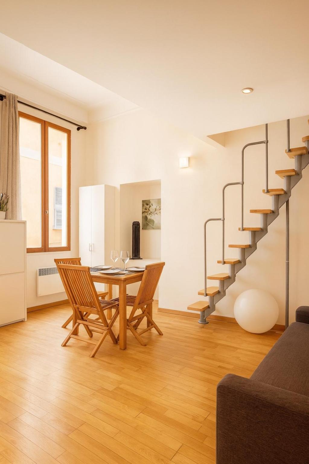 Duplex Place Rossetti Apartment