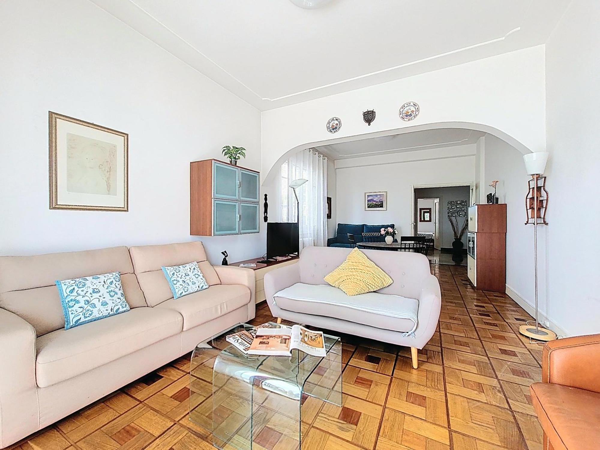 Promenade Des Garden Sea View