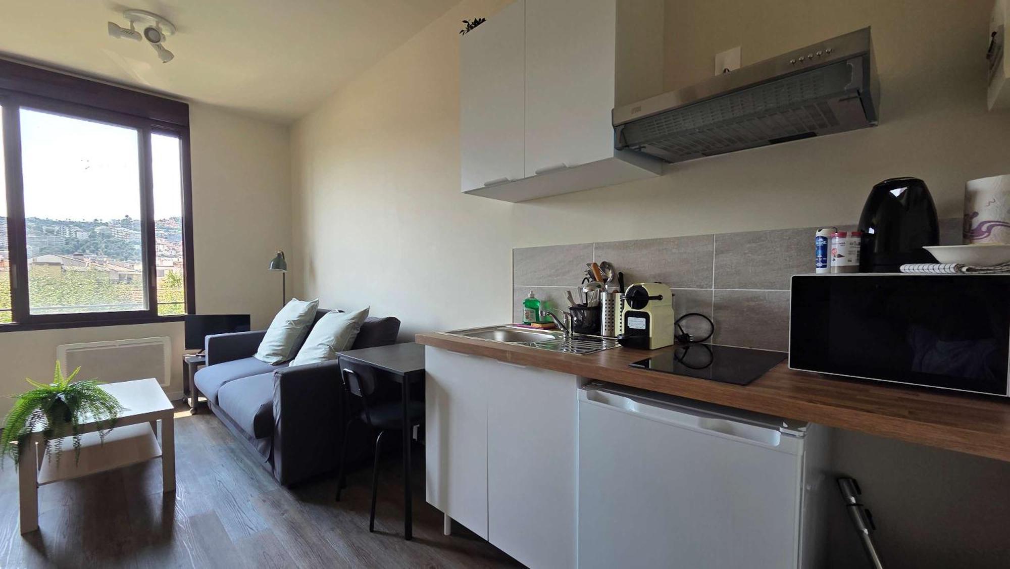 Lx155 Roof Terrace Center Mobility Lease Apartment *