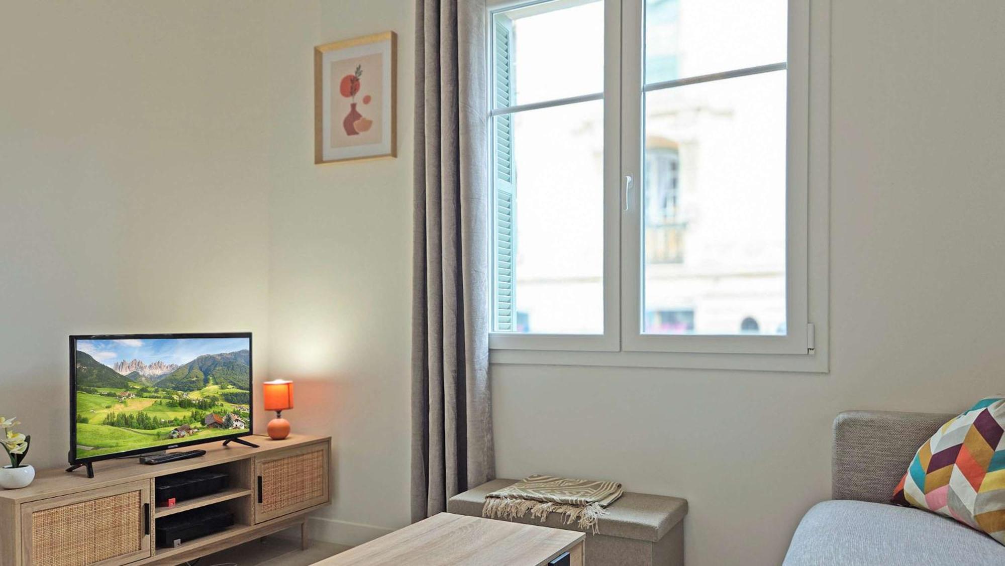 Lx148 Renove Tram - Bail Mobilite * Nice