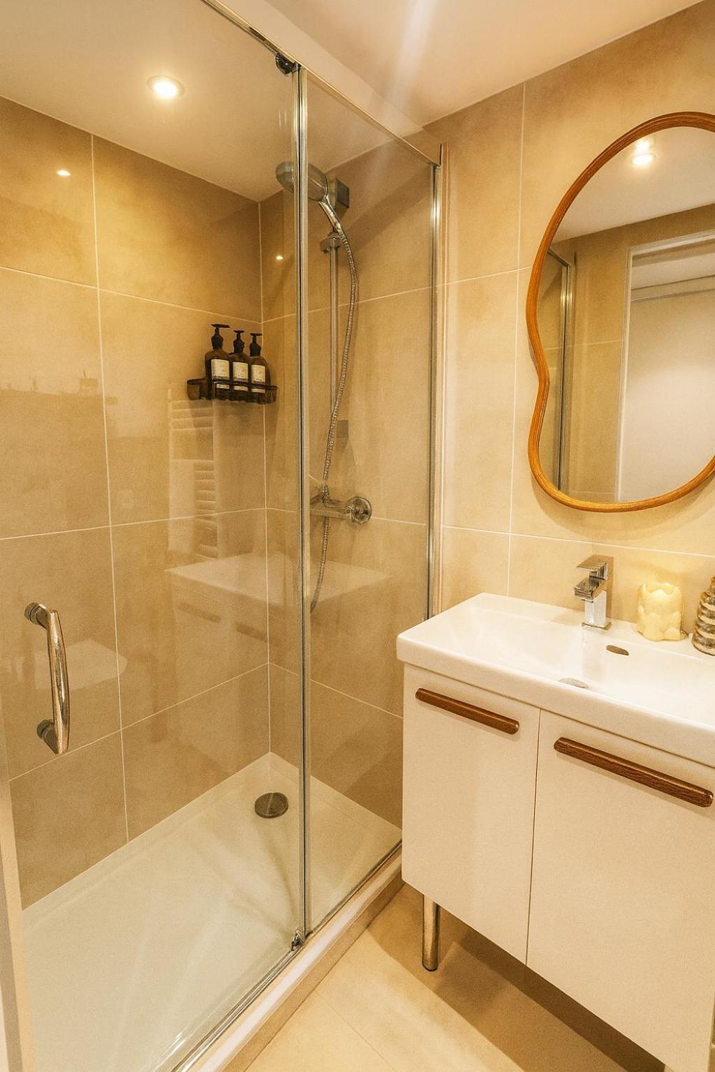 Apartment Massena - Et Vieux Pour 4 Personnes