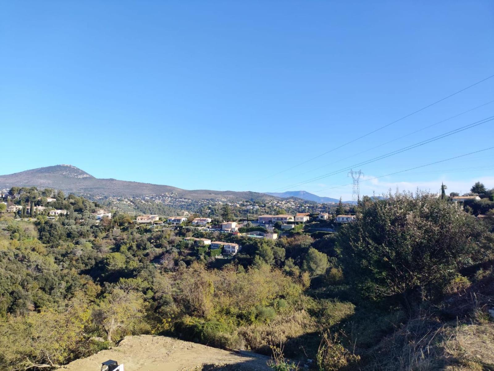 Maioun Cremat * Nice