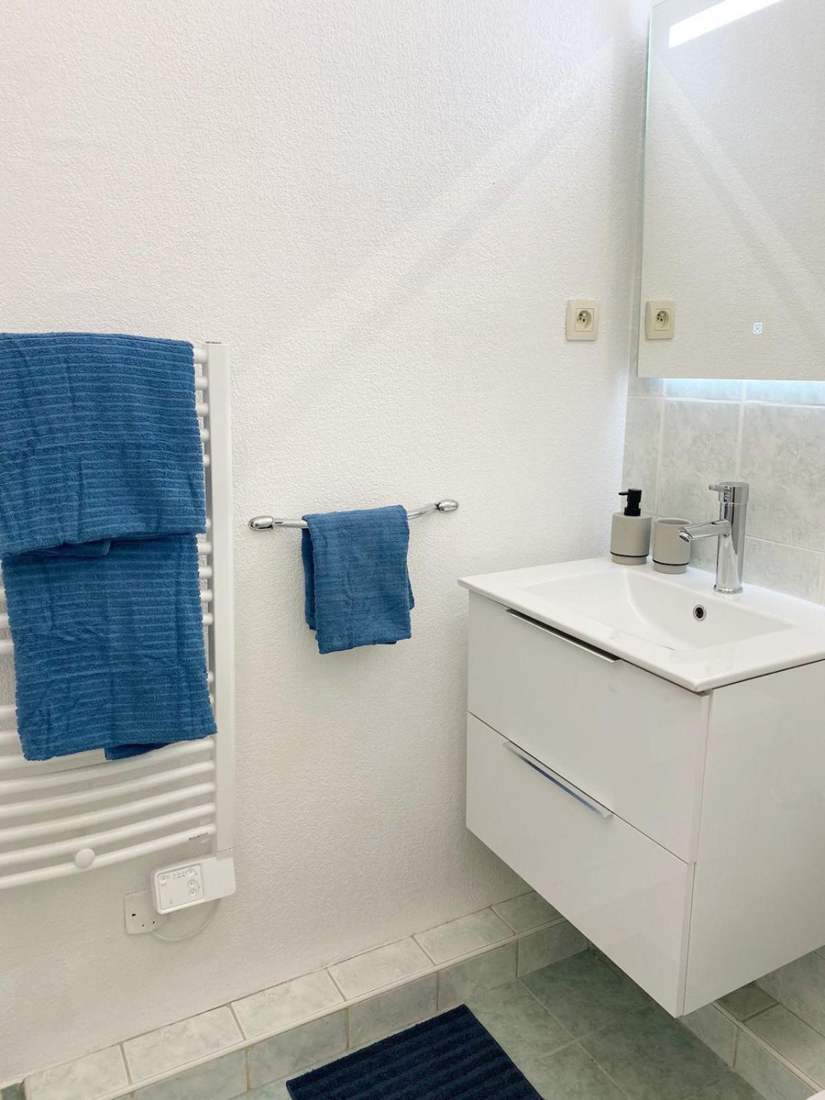 Plein Centre, Calme Et Cosy Apartment *