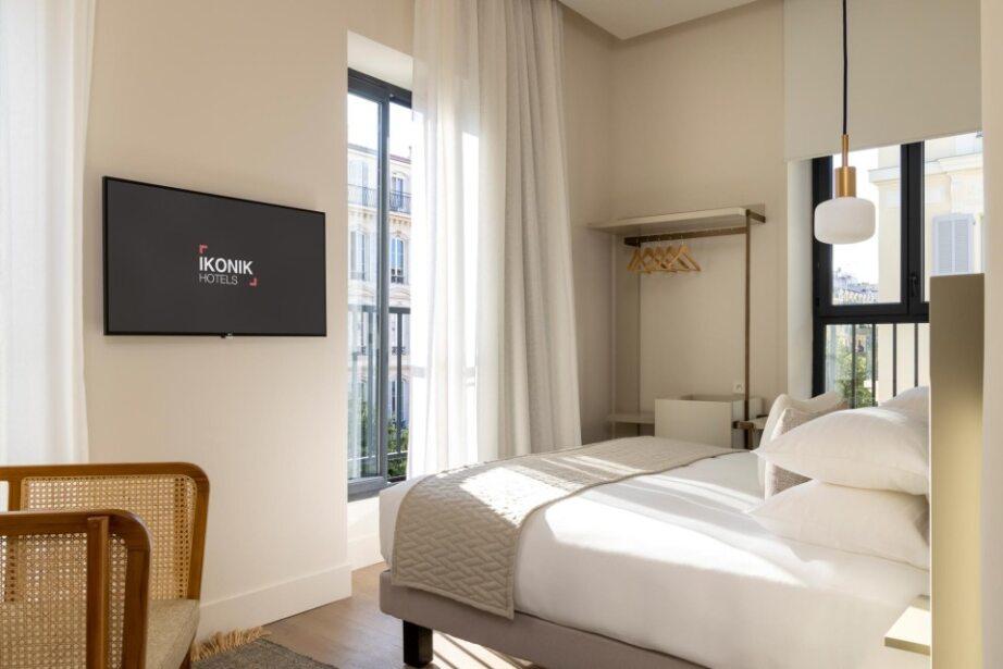 Ikonik Jean Medecin Hotel