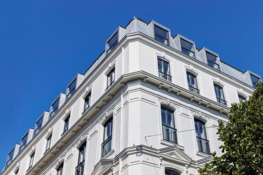 Ikonik Jean Medecin Hotel Nice