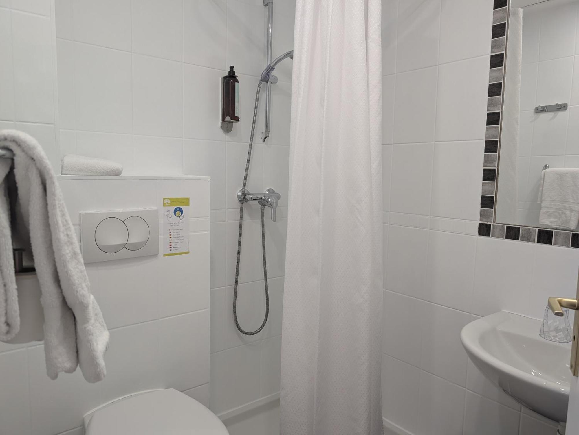 H33 Hotel Nice