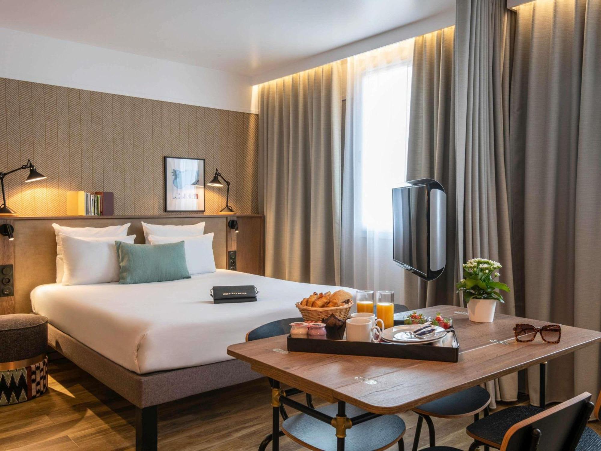 Novotel Airport Hotel Nice