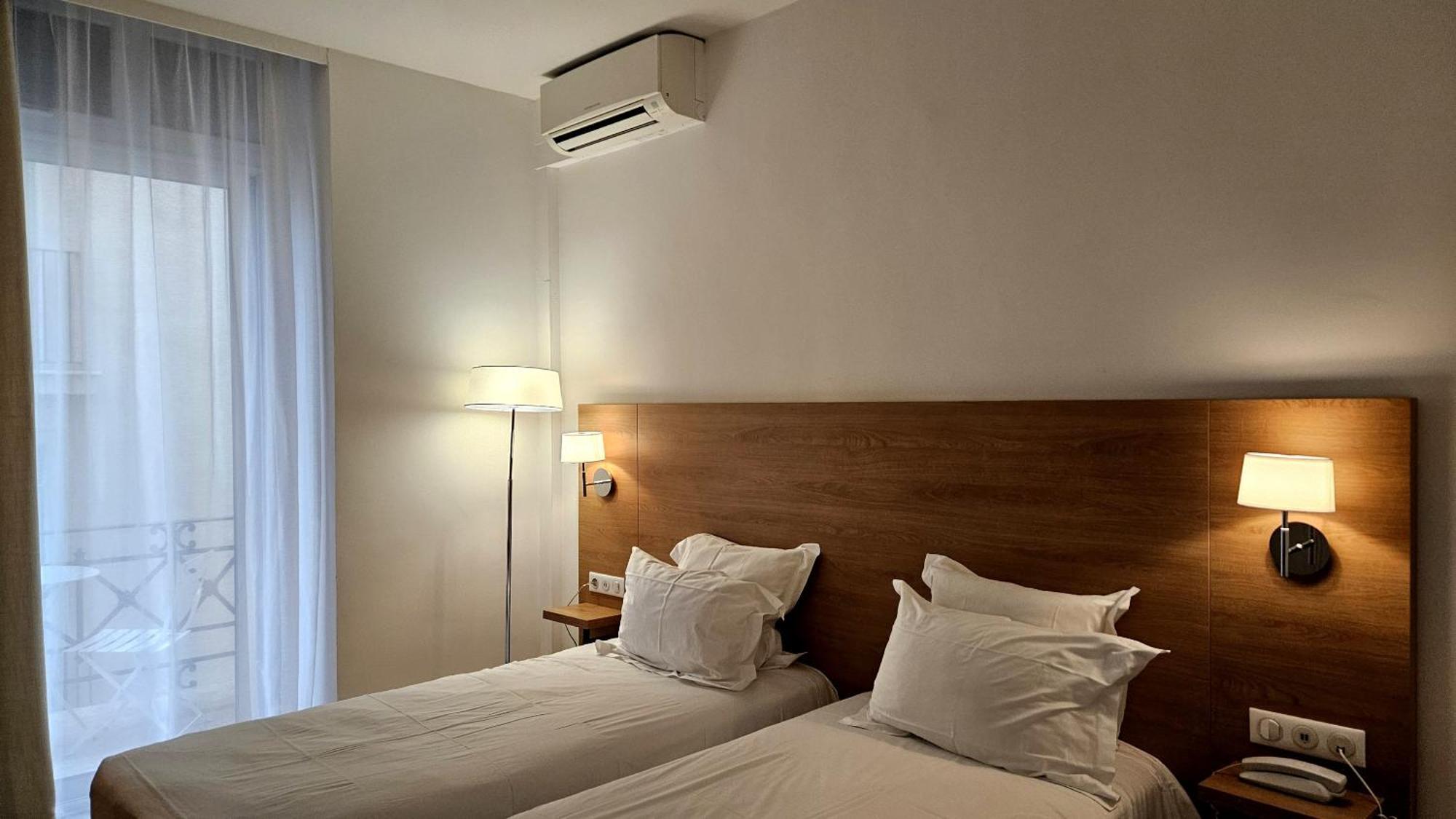 Carlton Nice, Partially Renovated Hotel