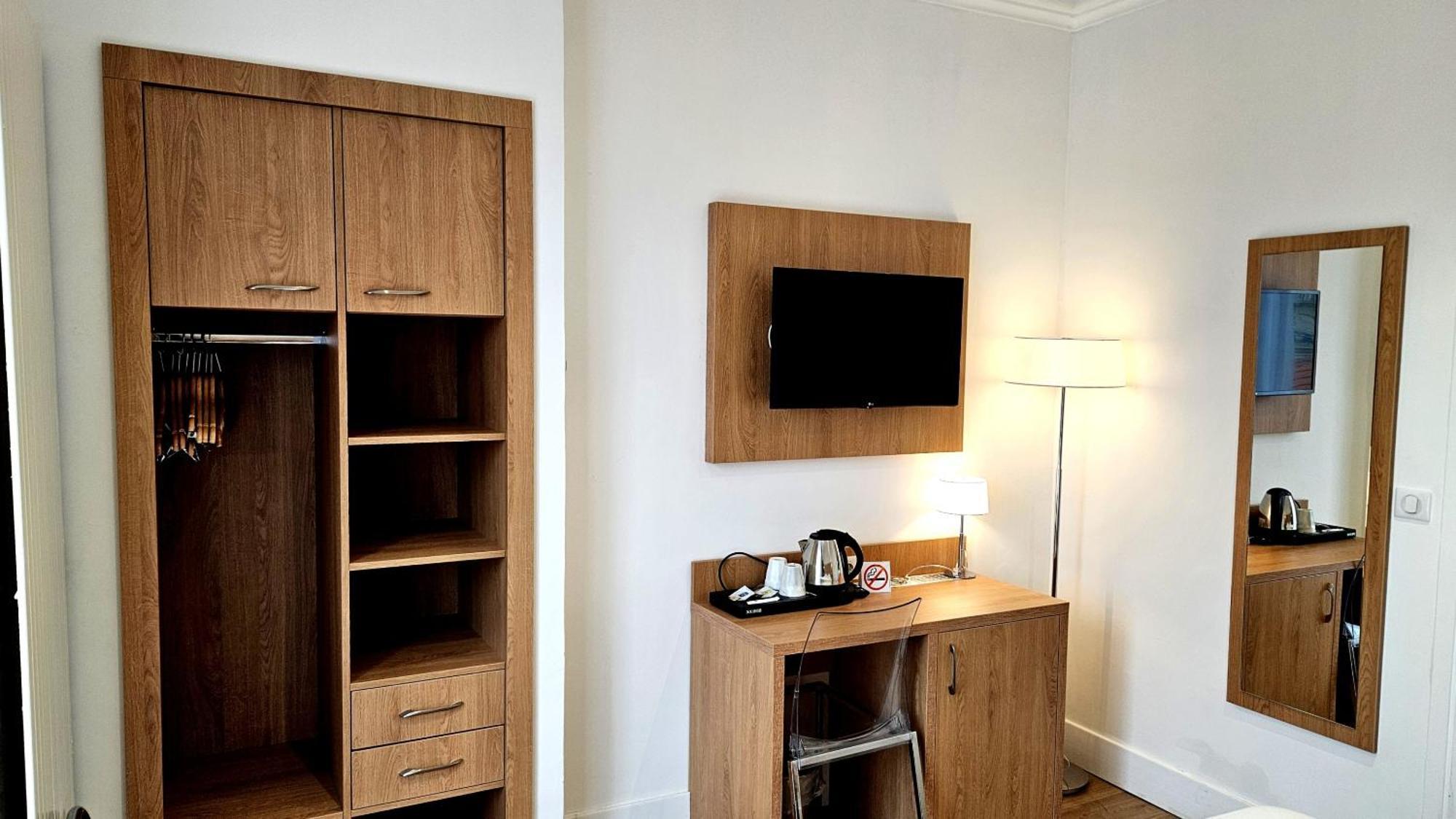 Hotel Carlton Nice, Partially Renovated Nice