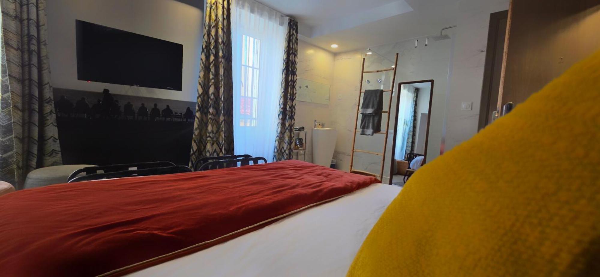 Le Petit Trianon Et Le Charme Des Hotel 2*