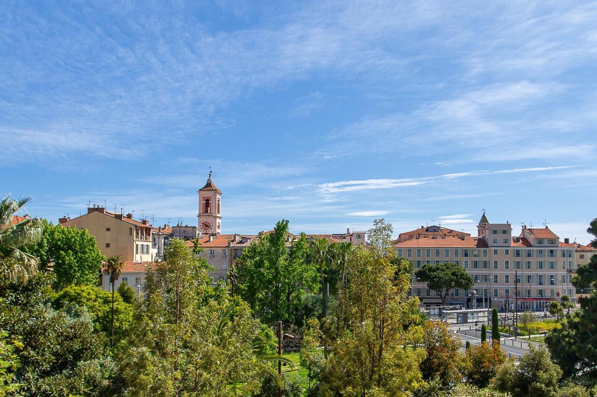 Grand H -f2, Face Vieux- Nice, Terrasse, Ascenseur, Climatisation, Terrace - Center Nice