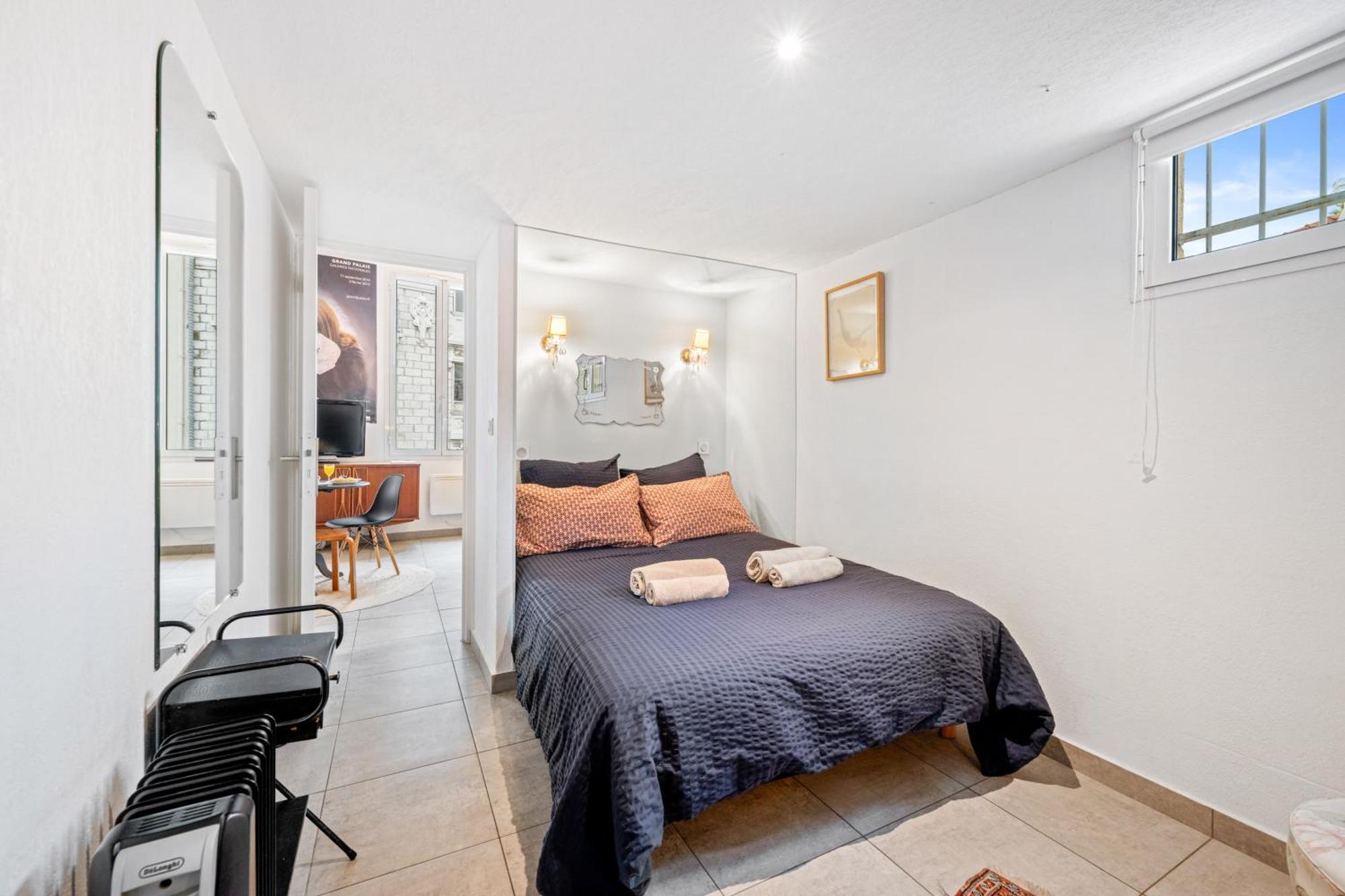 Nice-duplex-plage-climatisation Apartment *