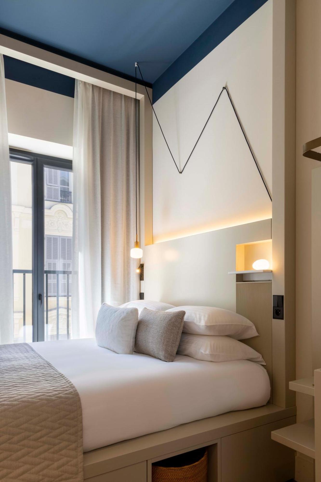 Hotel Ikonik Jean Medecin 4*