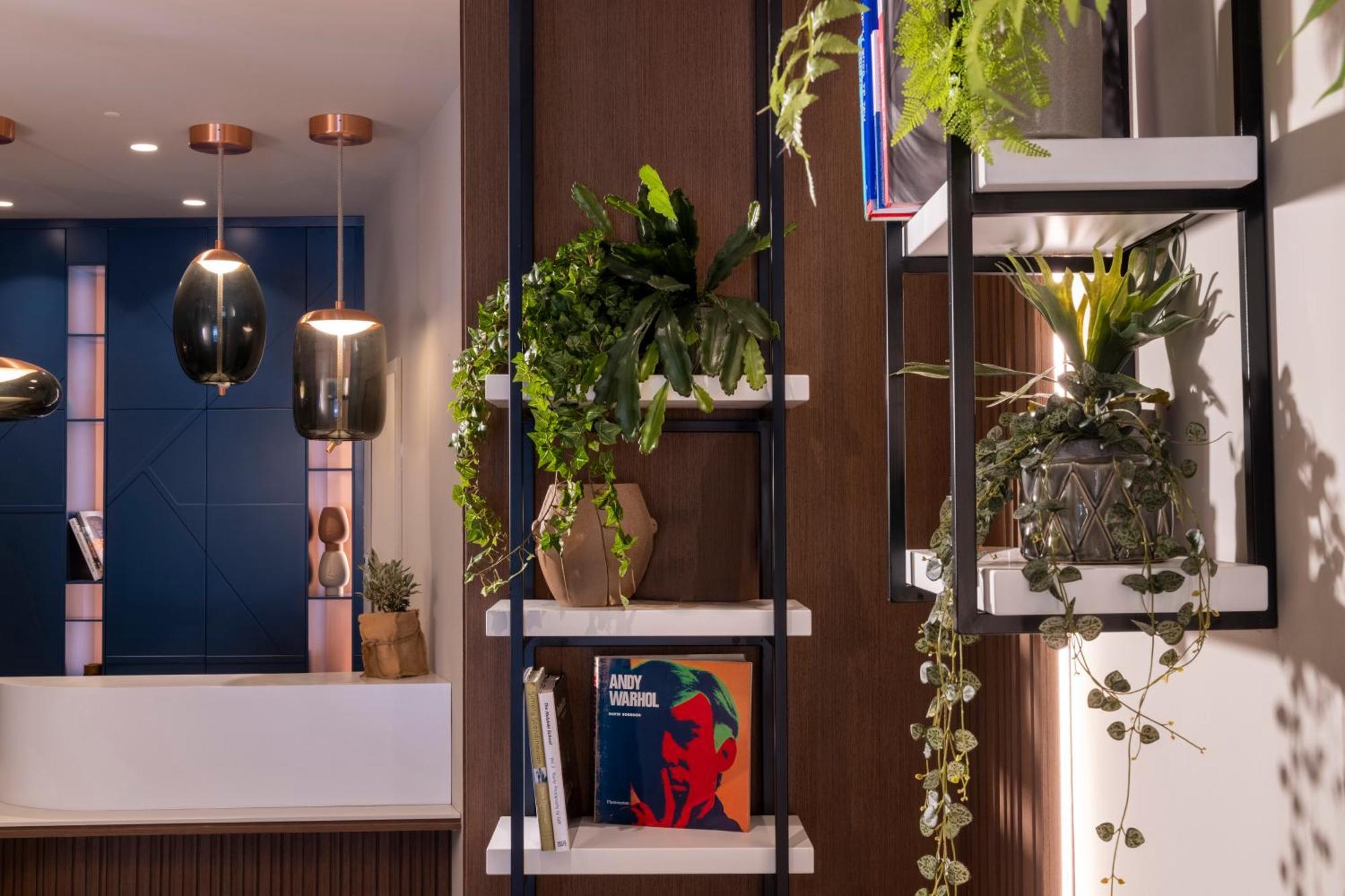 Ikonik Jean Medecin 4* Nice