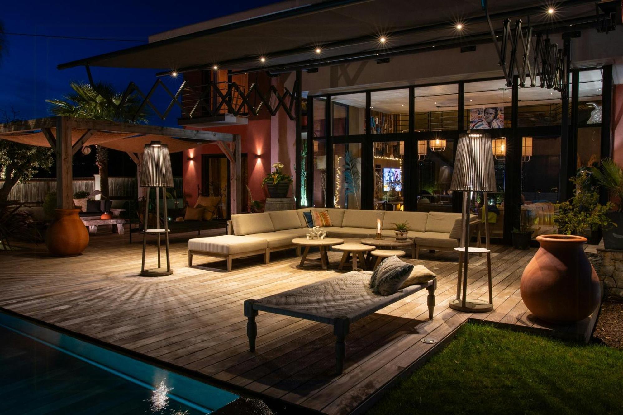 Holiday home Contemporary With Views Of Cap D'antibes *