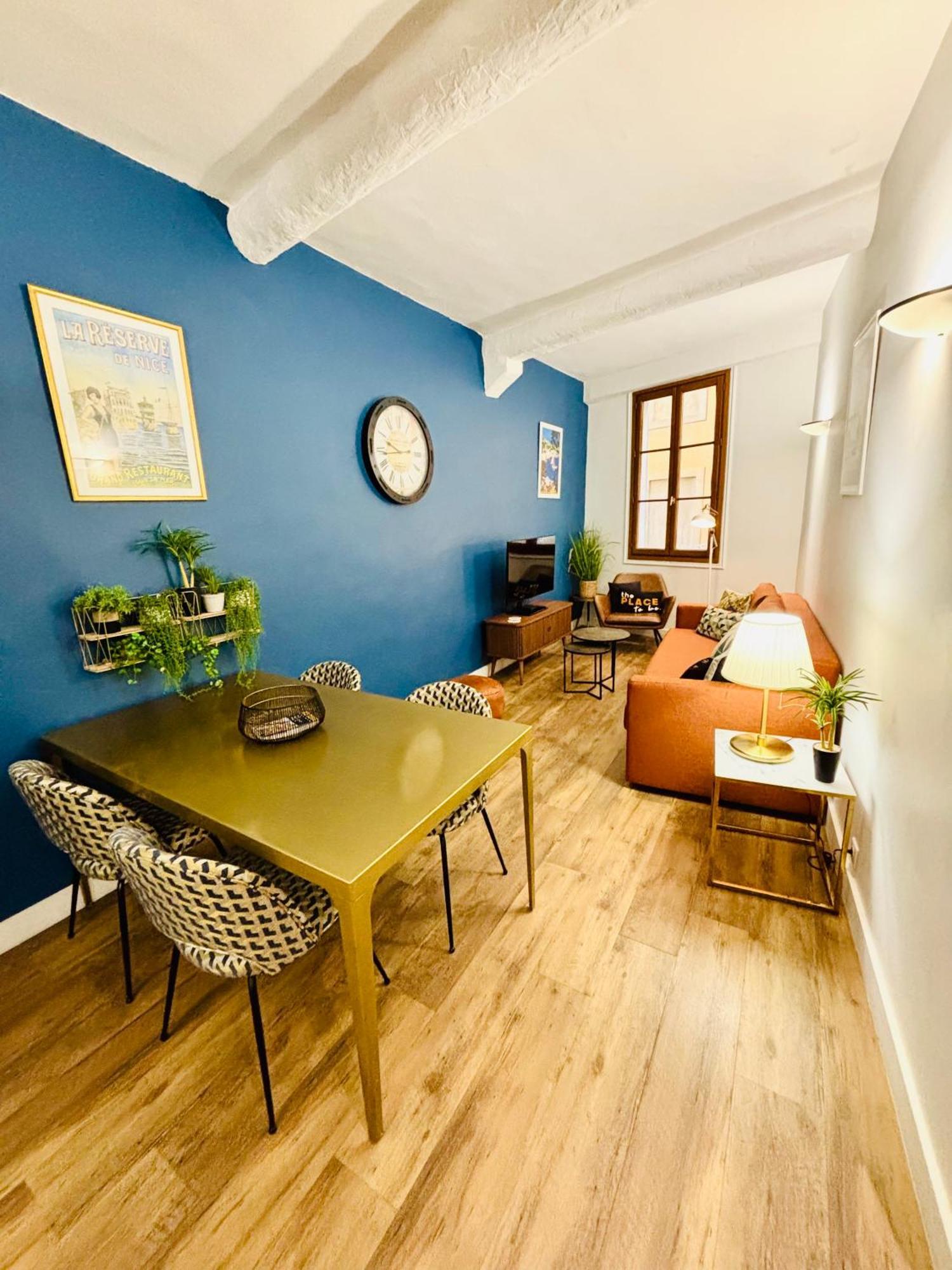 Coeur Vieux - Place Rossetti * Nice