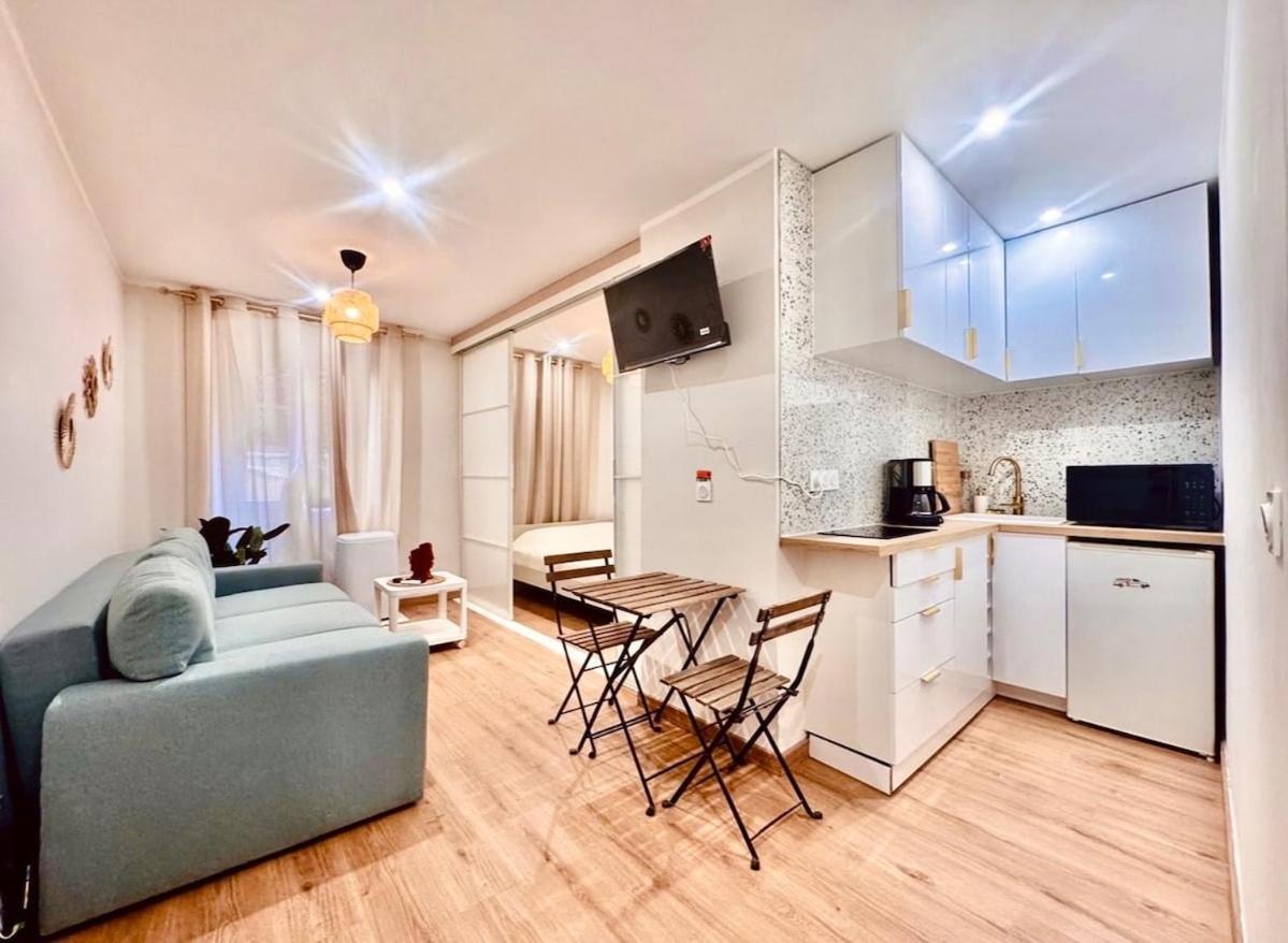 Apartment Cozy In The Heart Of - 3 To 4 People *