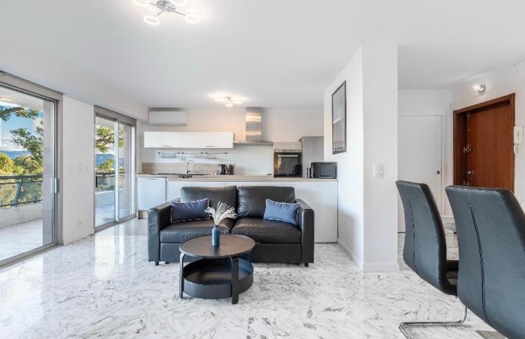 Absea Belles Terres Apartment *