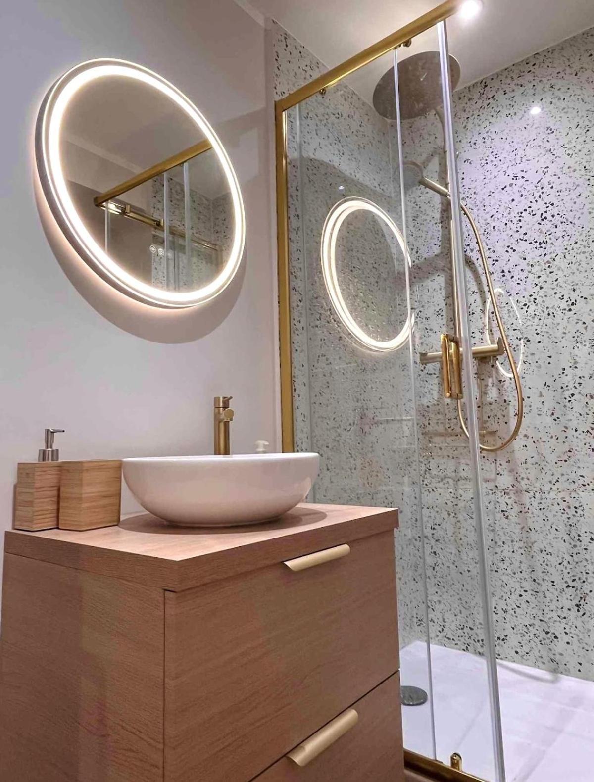 Cozy In The Heart Of - 3 To 4 People * Nice