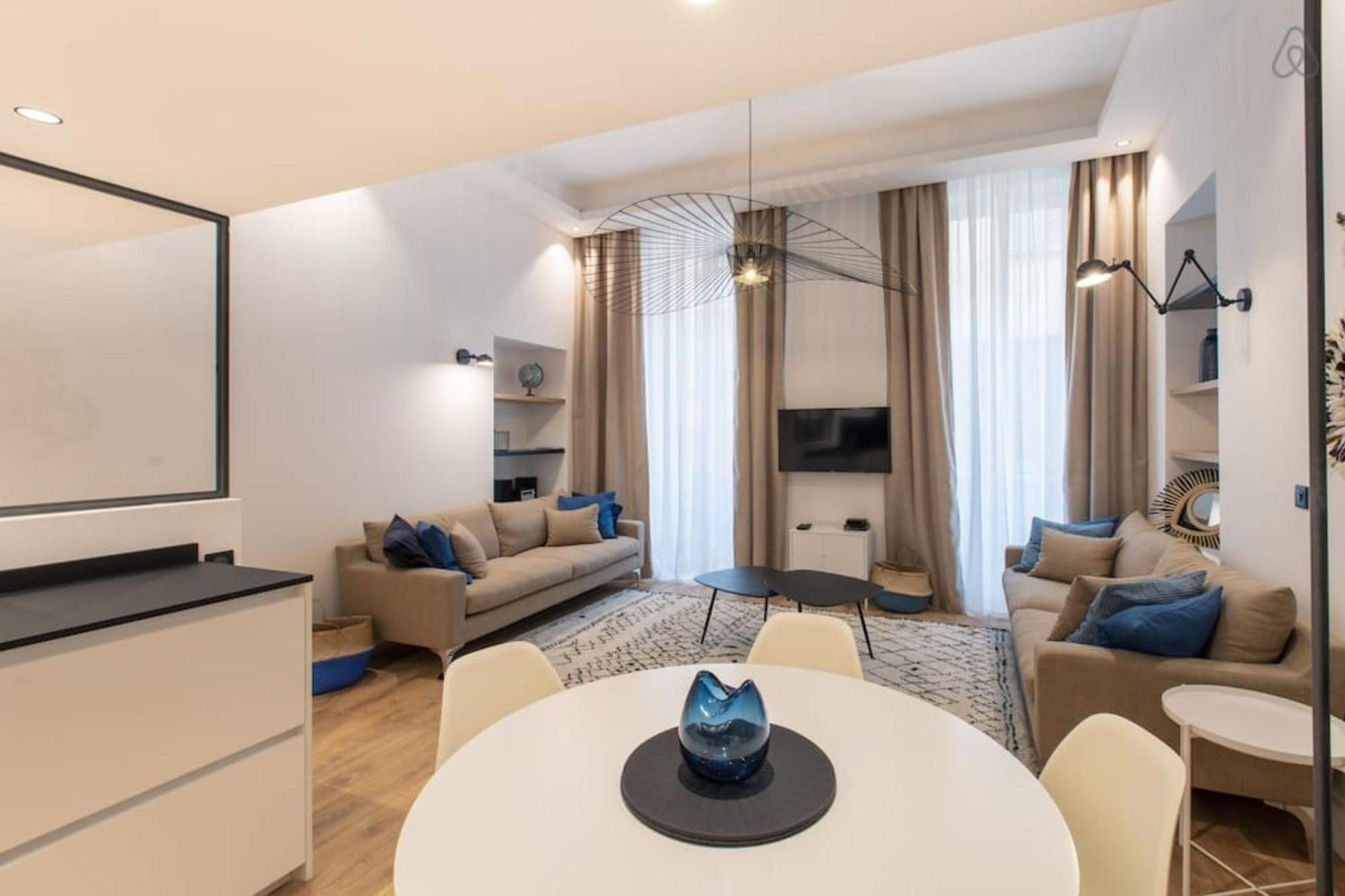 Apartment Cours Saleya Renovated 3 Bedrooms 1 Min To Air Conditioning