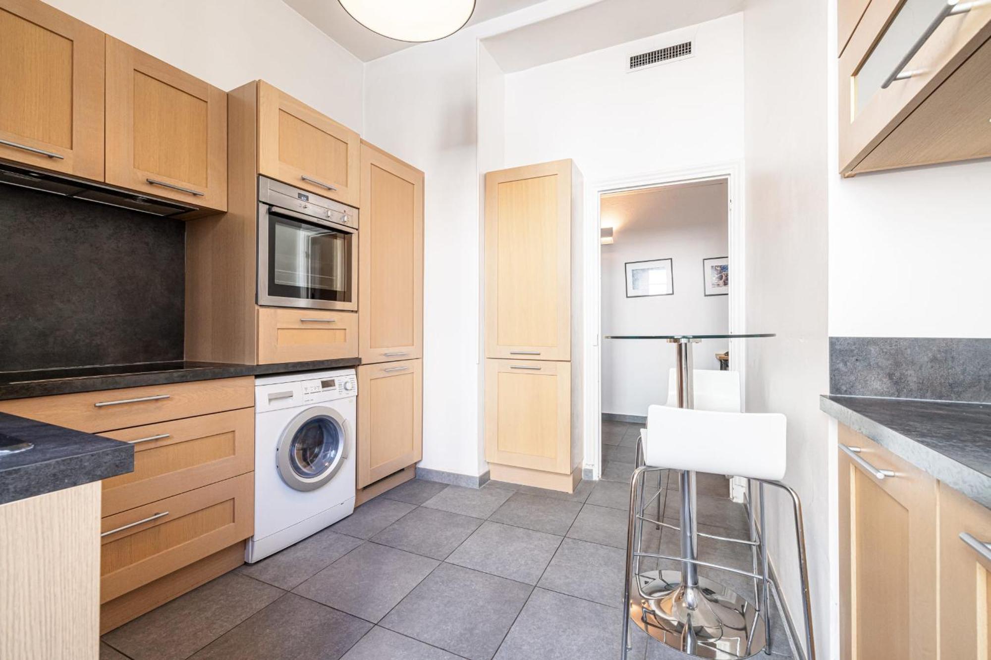 Apartment My Casa - Etats Unis 892 - Spacious Flat On Sea Front W Ac *