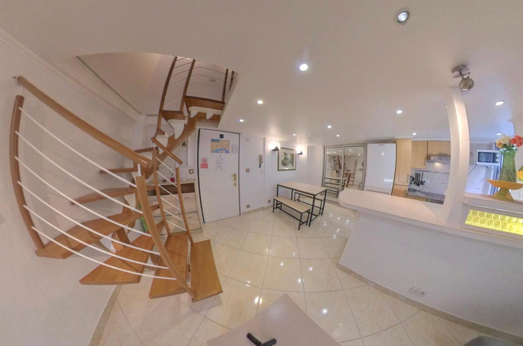 Apartment Cosy Duplex Au Port Du Vieux Nice