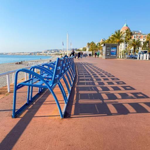 Apartment Happy Spacieux En Dernier Etage Avec Balcon A 5 Minutes A Pieds Du Vieux Et De La Quartier Dubouchage