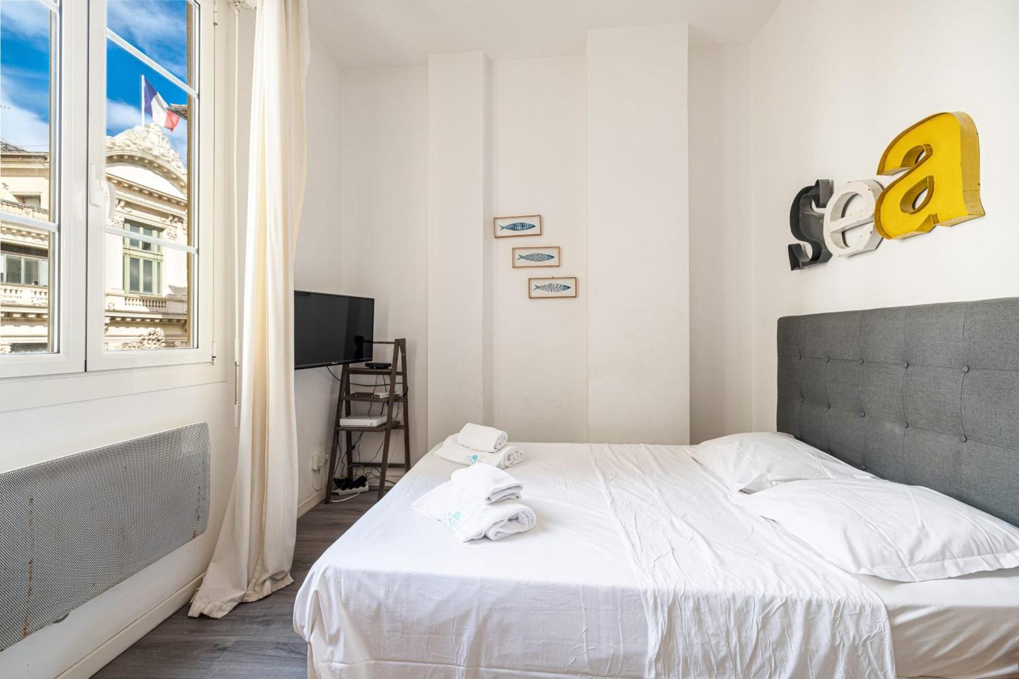 My Casa - Etats Unis 893 - On Seafront In Old Town Nice