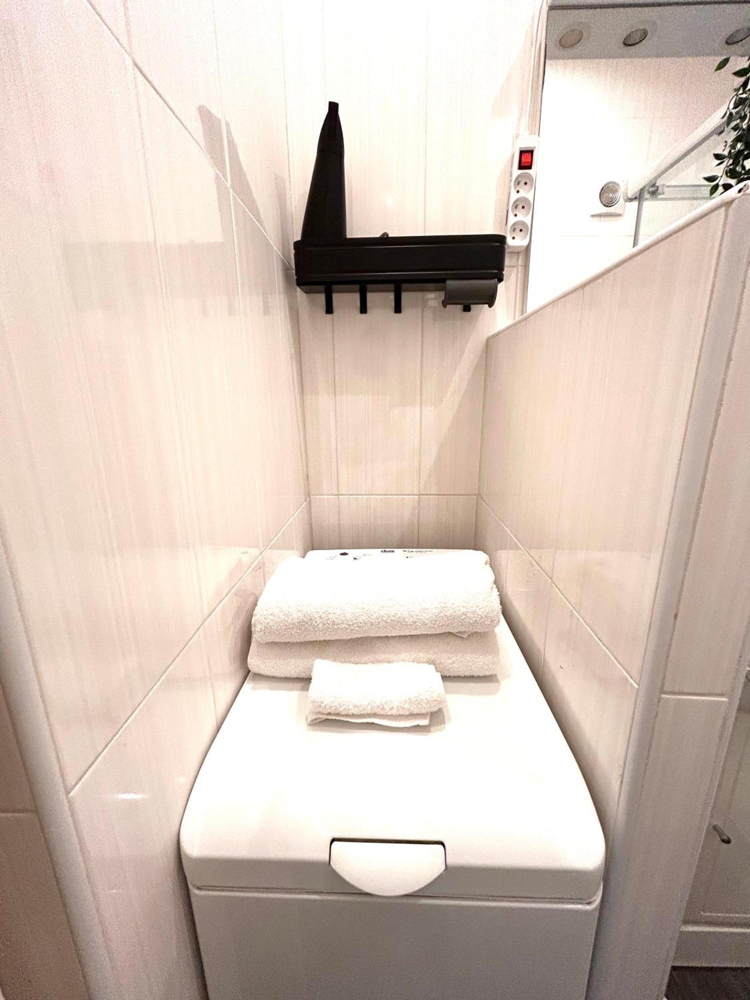 Apartment Cocooning Avec Terrasse Au Calme Quartier Les Musiciens A 7 Minutes A Pieds