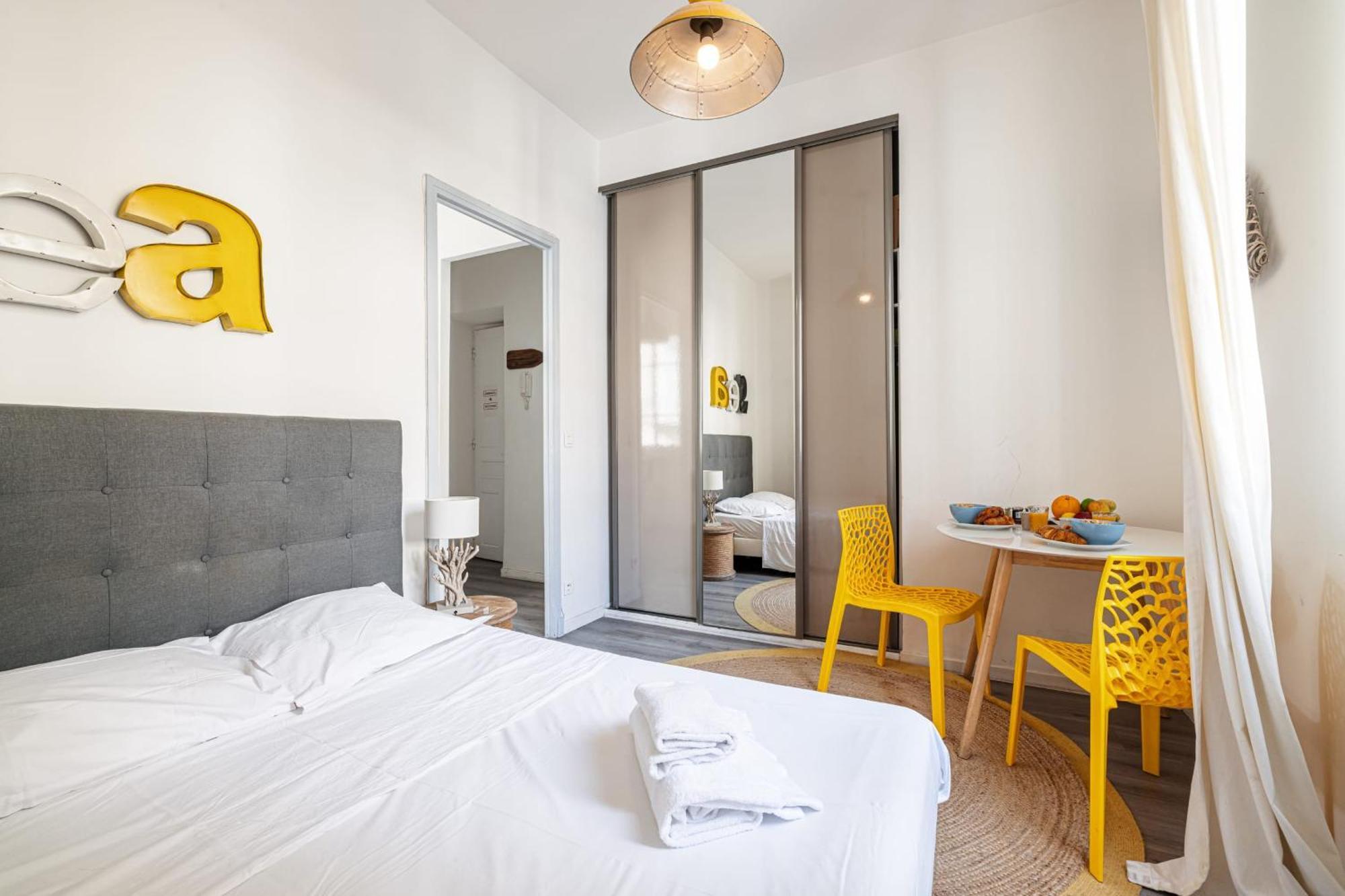 My Casa - Etats Unis 893 - On Seafront In Old Town Apartment Nice