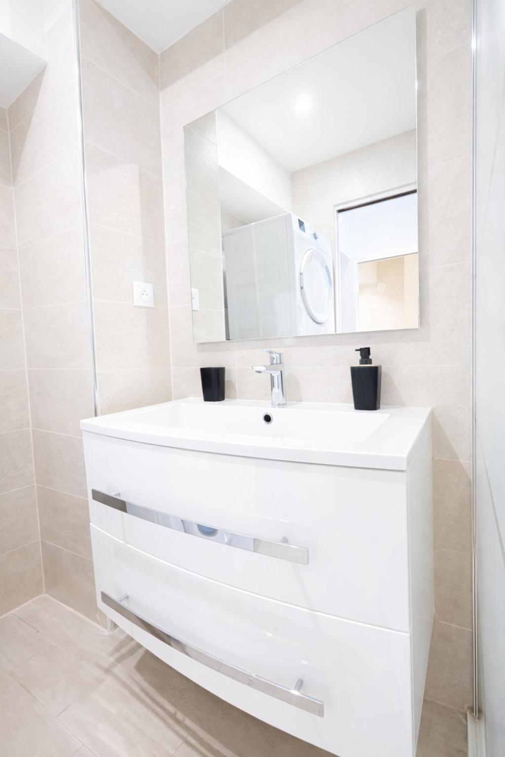 Smolett 2 Pers Terrazza Wifi Nice