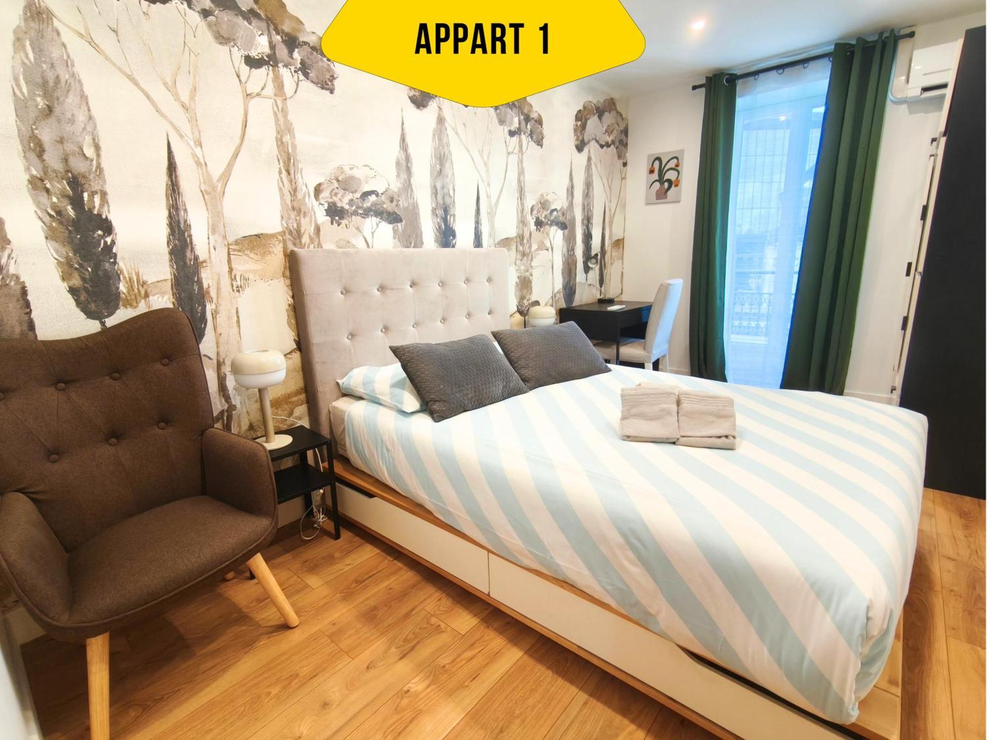 Casa Reine Jeanne- Ideal Groups & Family -central Near Train Station - Parking - New&confort-ac