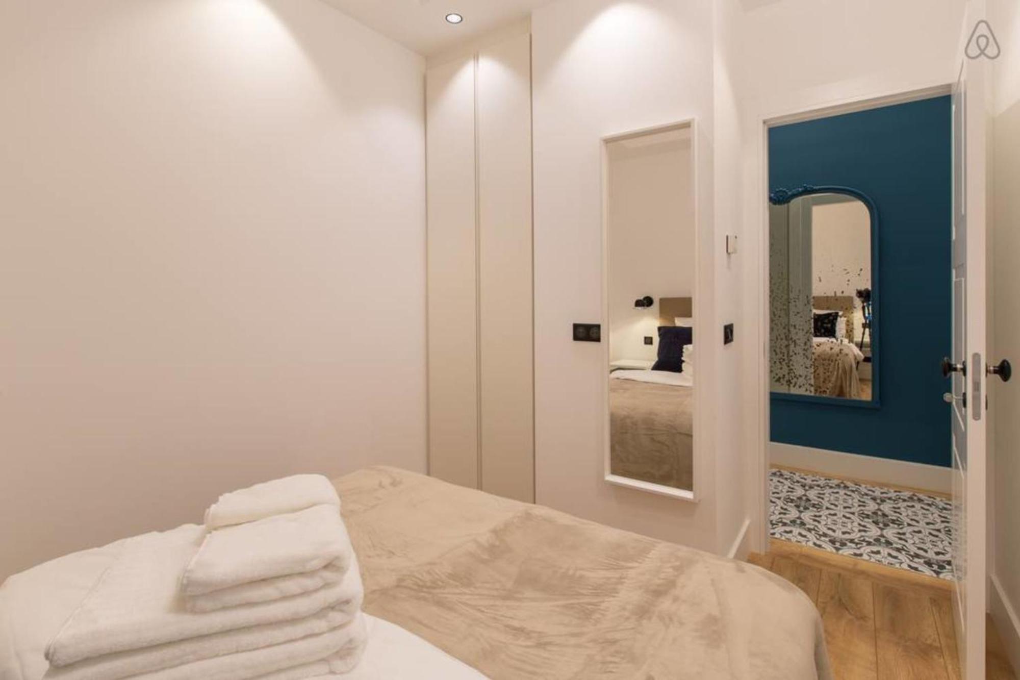 Cours Saleya Renovated 3 Bedrooms 1 Min To Air Conditioning