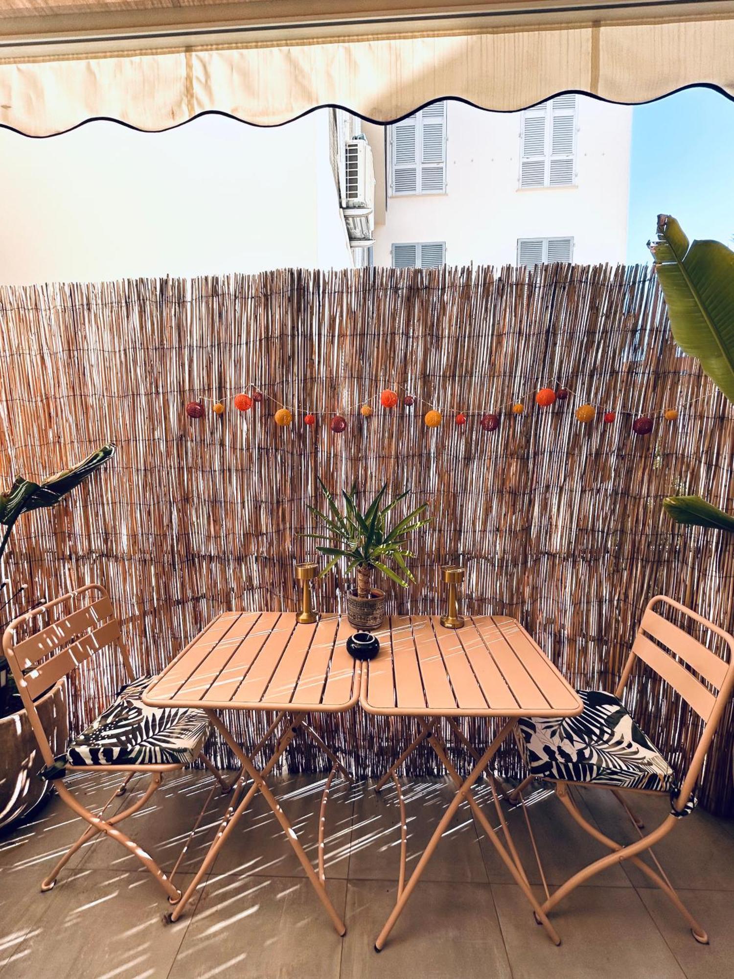 Apartment Cocooning Avec Terrasse Au Calme Quartier Les Musiciens A 7 Minutes A Pieds