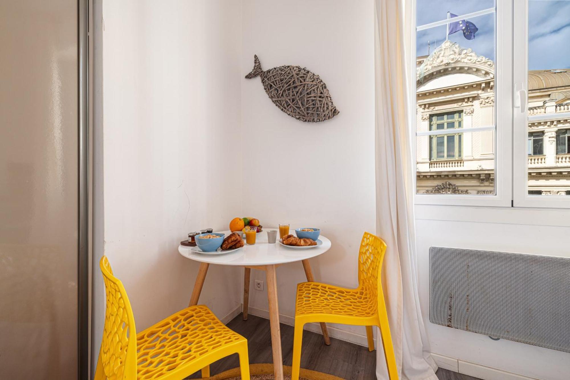 My Casa - Etats Unis 893 - On Seafront In Old Town Nice